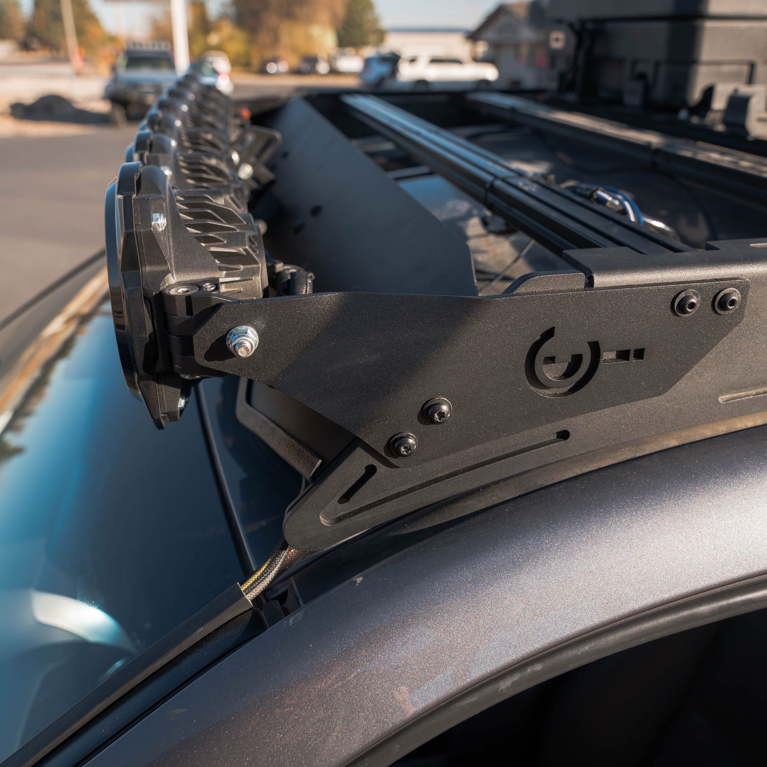 CBI Offroad Fab - Prinsu Front-Facing Light Bar Brackets | KC