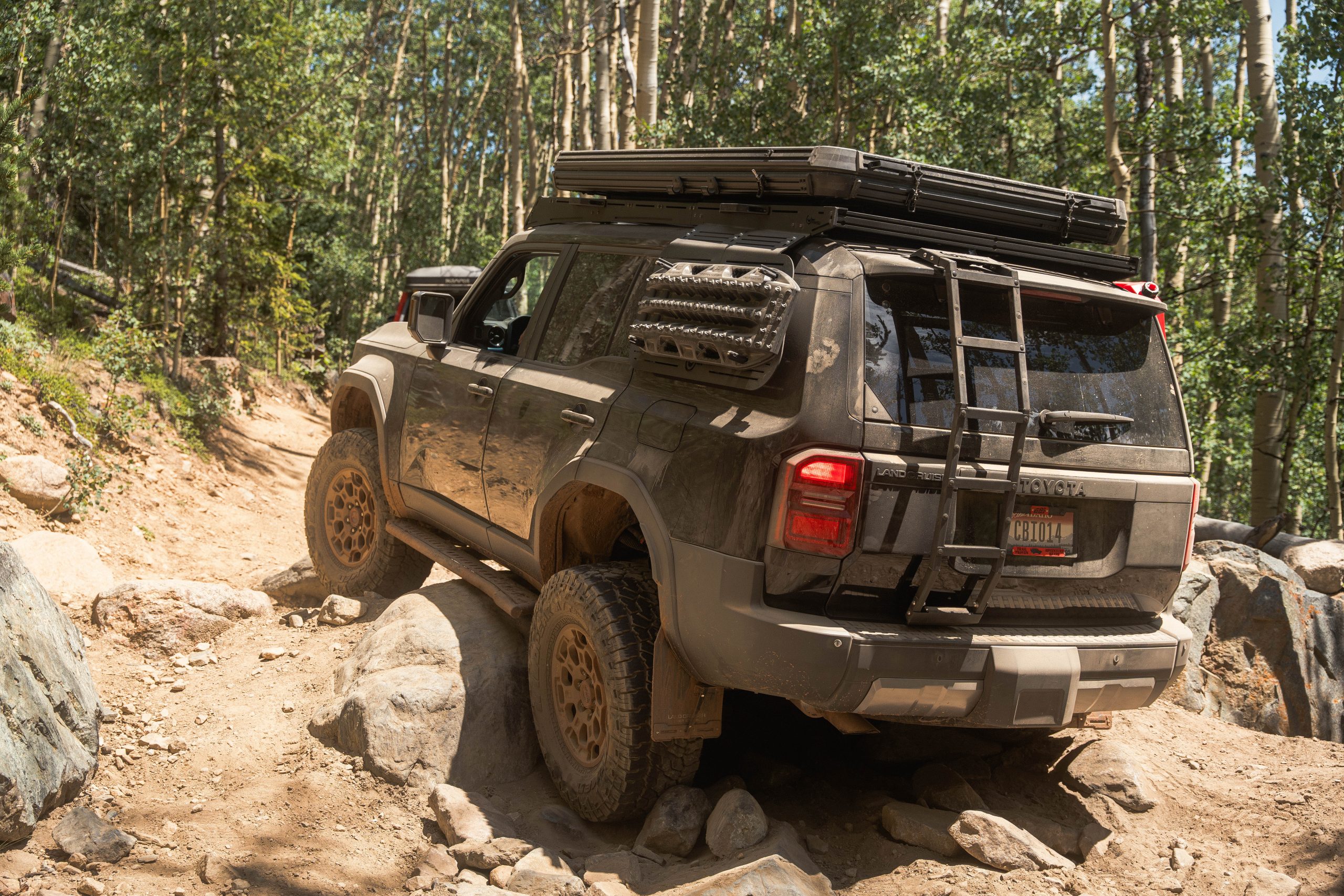 CBI Offroad Fab - Land Cruiser Overland Kickout Rock Sliders